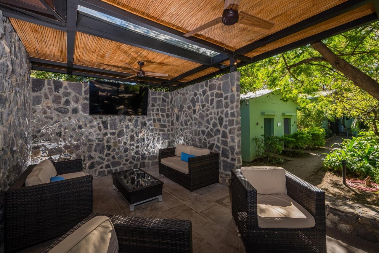 Jet Luxury At Langosta Beach Resort & Villas Tamarindo Exteriör bild