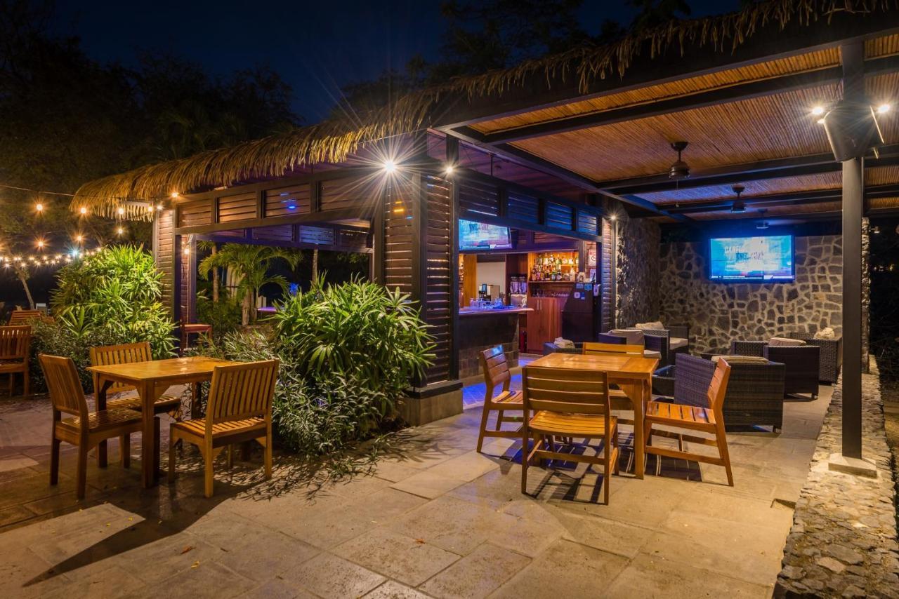 Jet Luxury At Langosta Beach Resort & Villas Tamarindo Exteriör bild
